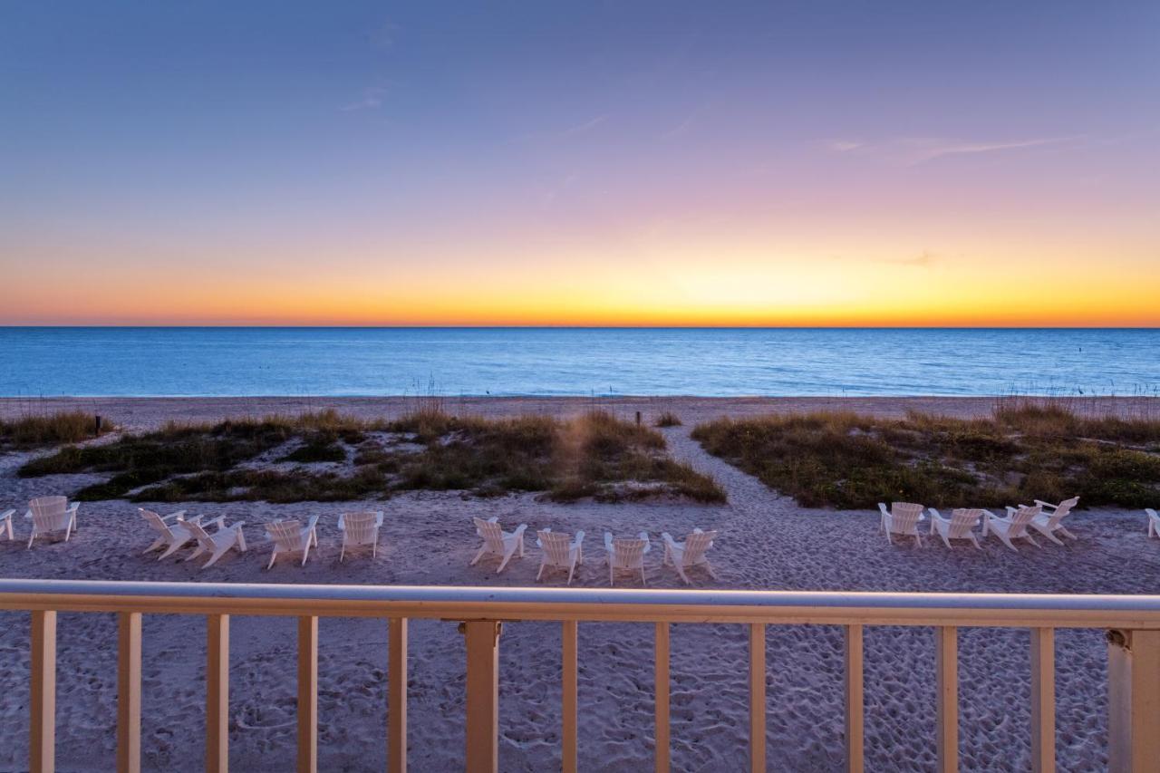 Beachfront One bedroom King,806070855:JPEG